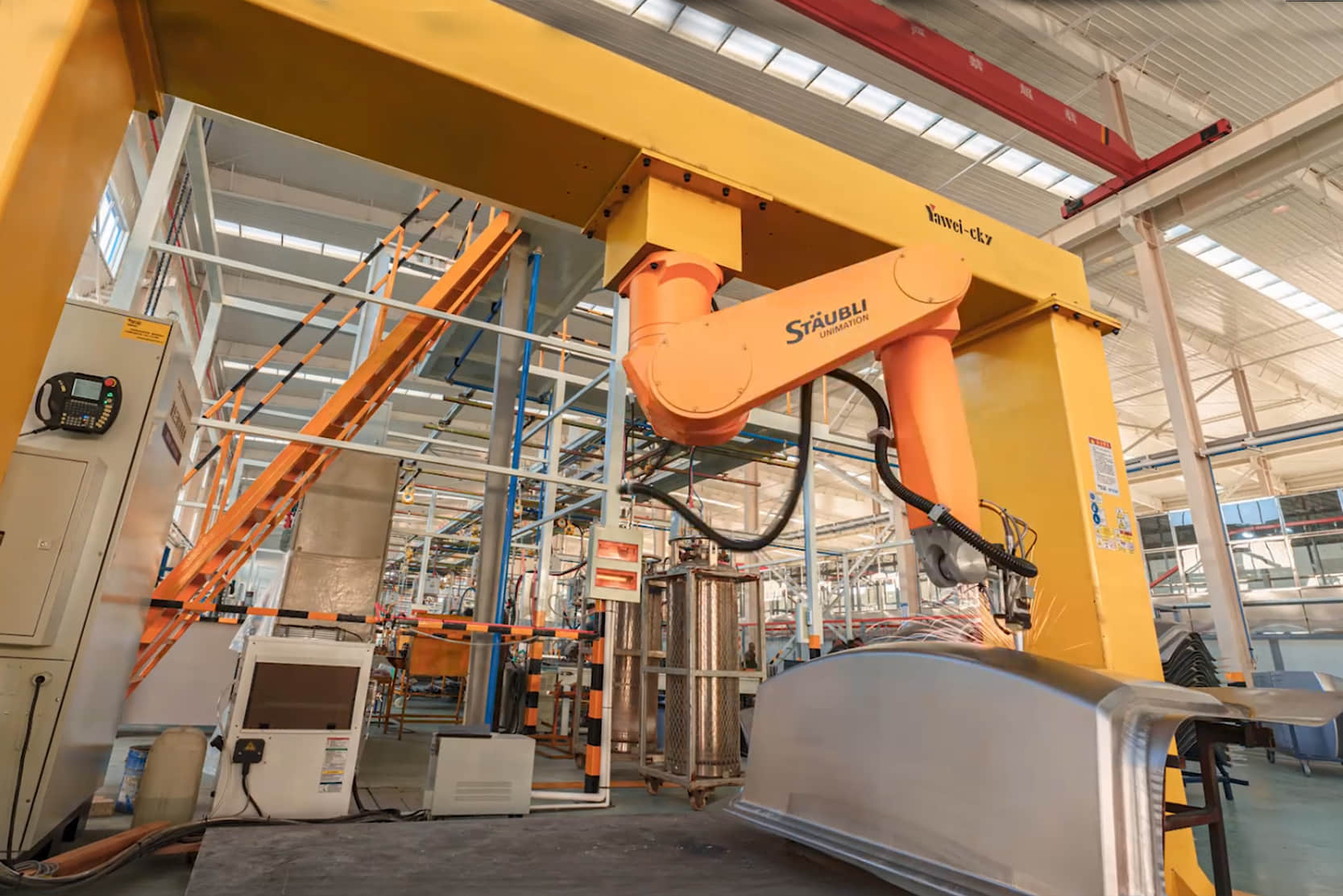 Seven 3D laser cutting machines (three 500W, two 1500W, 3000W, 1000W)